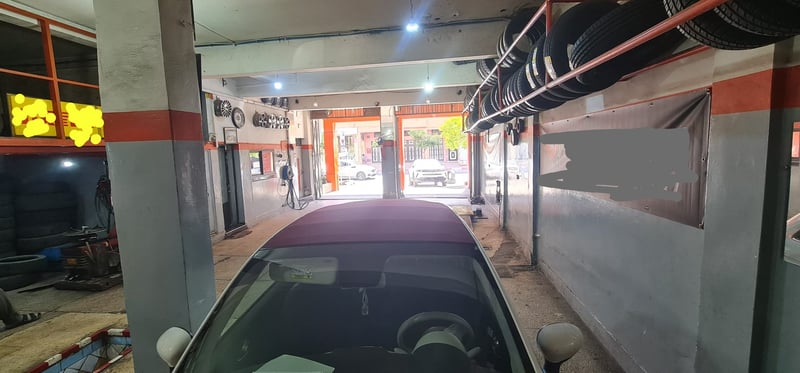 للكراء: عقد كراء تجاري (3,6,9)، محل تجاري فموقع ممتاز فالمحاميد، مراكش. — Local commercial, Marrakech