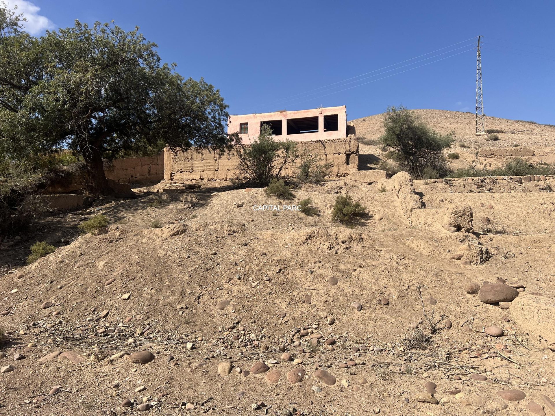 Terrain commercial 500 m² à louer Lac Takerkoust, Marrakech — Terrain, Marrakech