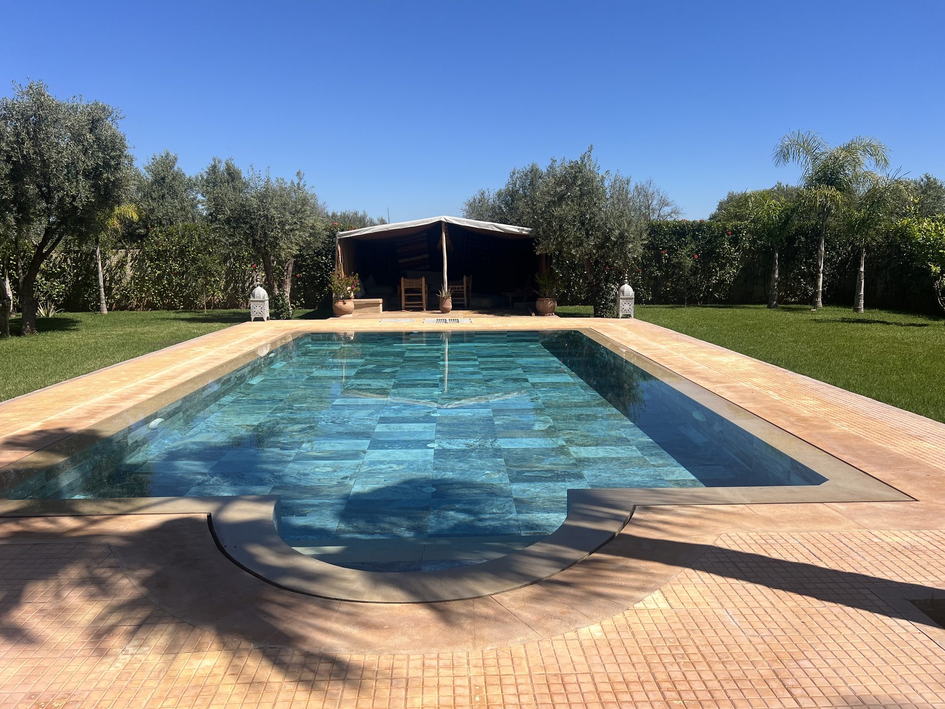 Maison 400 m² avec piscine à louer, Sidi Abdellah Ghiat — miniature 3