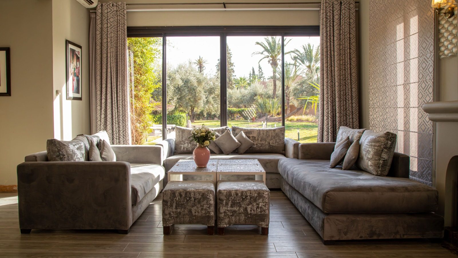 Villa 4 ch. à louer, 3000 m², Bab Atlas, Marrakech — miniature 3
