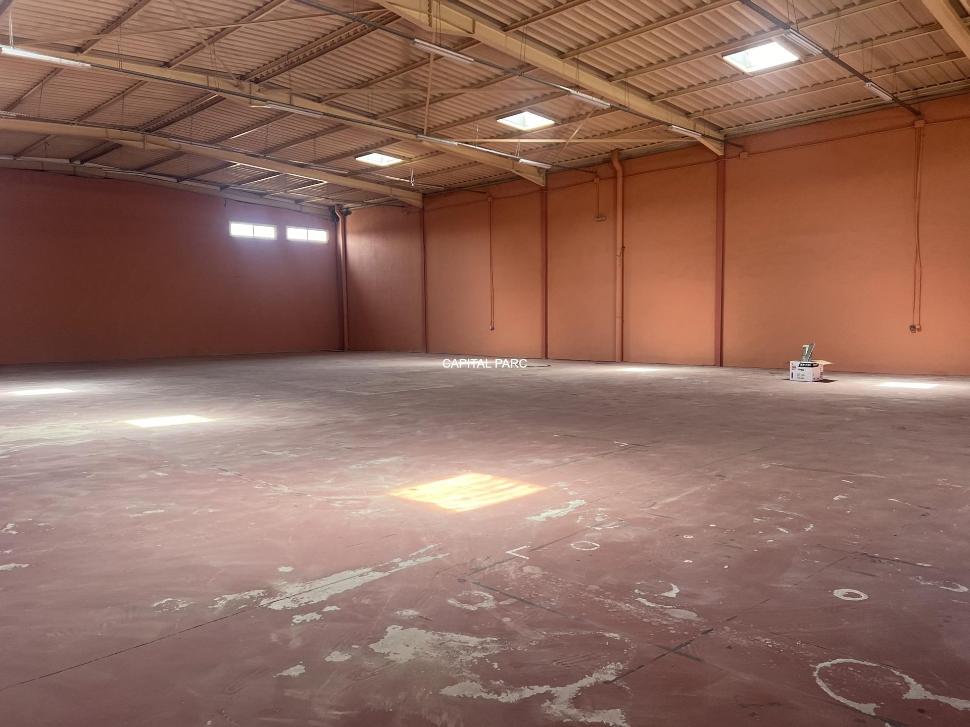 Dépôt 600 m² à louer, Zone Industrielle Marrakech — miniature 3