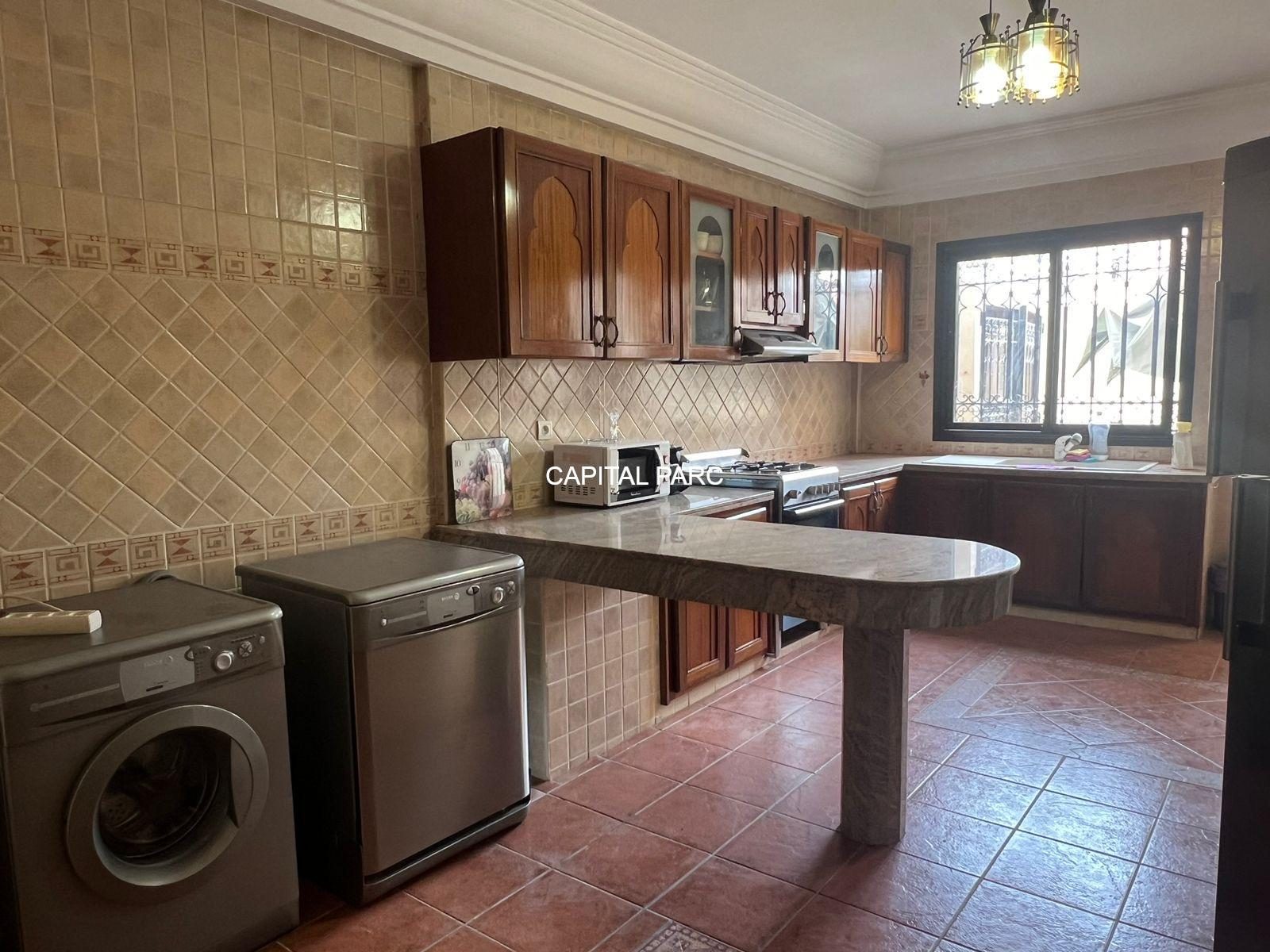 Appartement meublé 120 m² à louer Hivernage, Marrakech — miniature 11