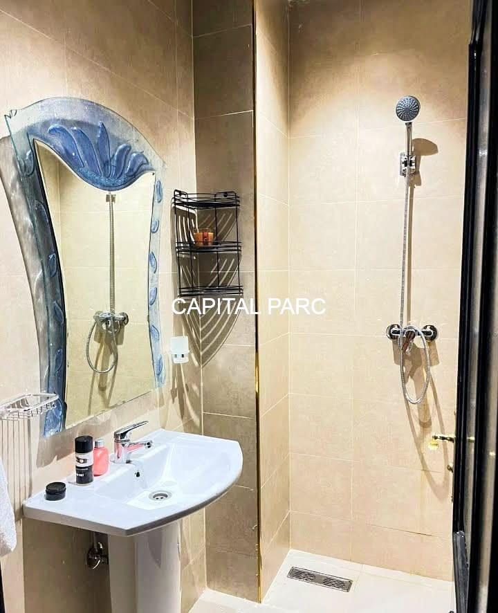 Appartement meublé 65 m² à louer, 3e étage, Victor Hugo, Marrakech — photo 4