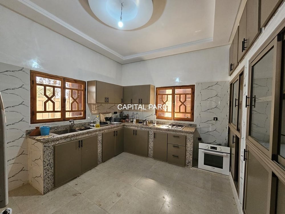 Maison 3 ch. avec piscine, 300 m² à louer, Route de Fès, Marrakech — photo 5