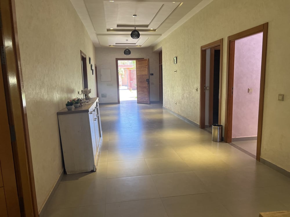 Villa meublée 5 ch. 400 m² à louer, Route de Fès, Marrakech — photo 11