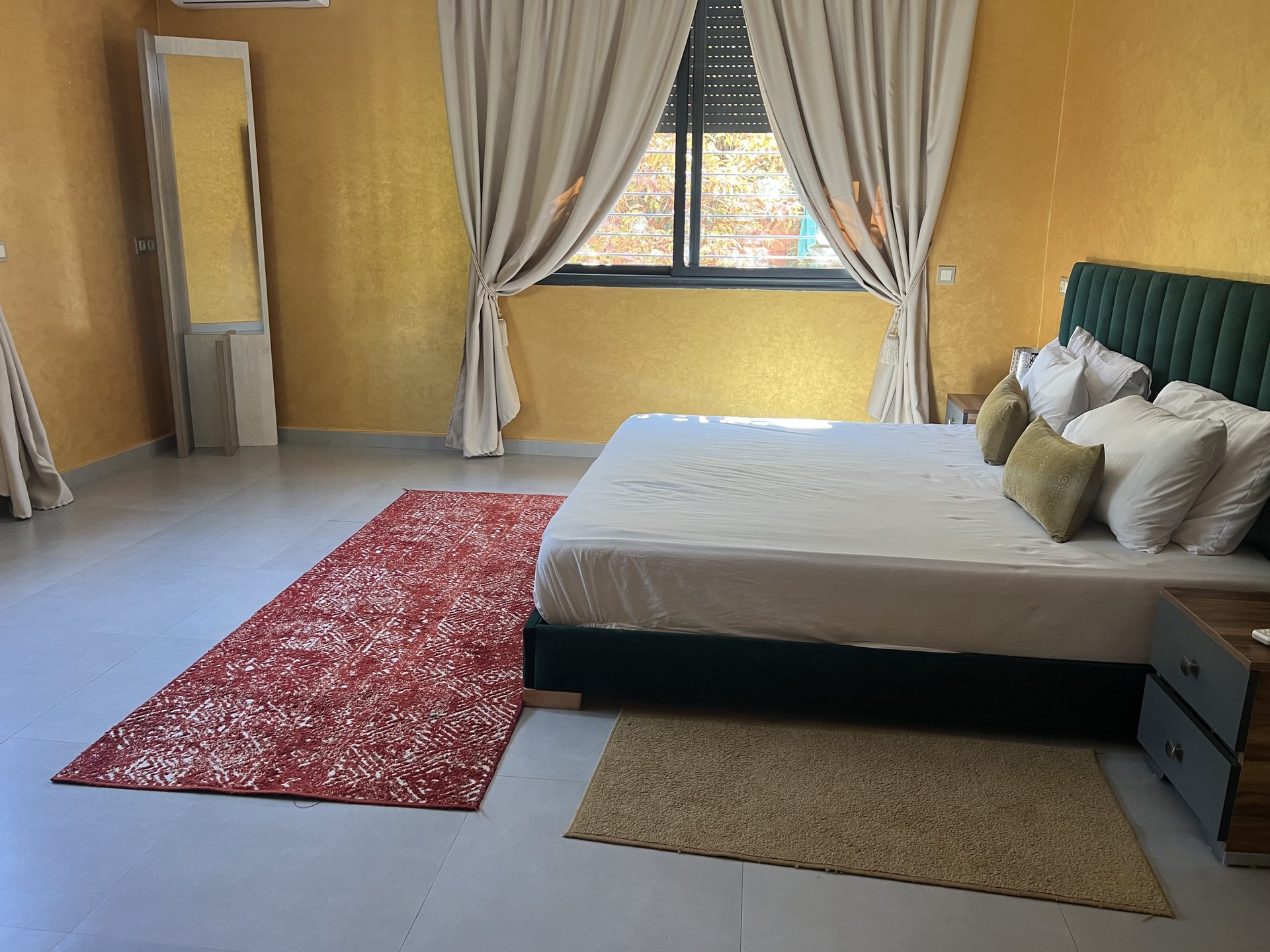 Villa meublée 5 ch. 400 m² à louer, Route de Fès, Marrakech — miniature 17