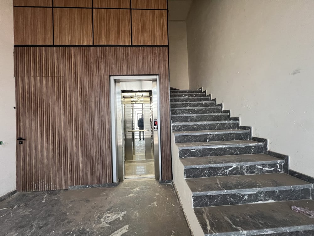 Bureau 146 m² double façade à louer, Sidi Ghanem, Marrakech — photo 8
