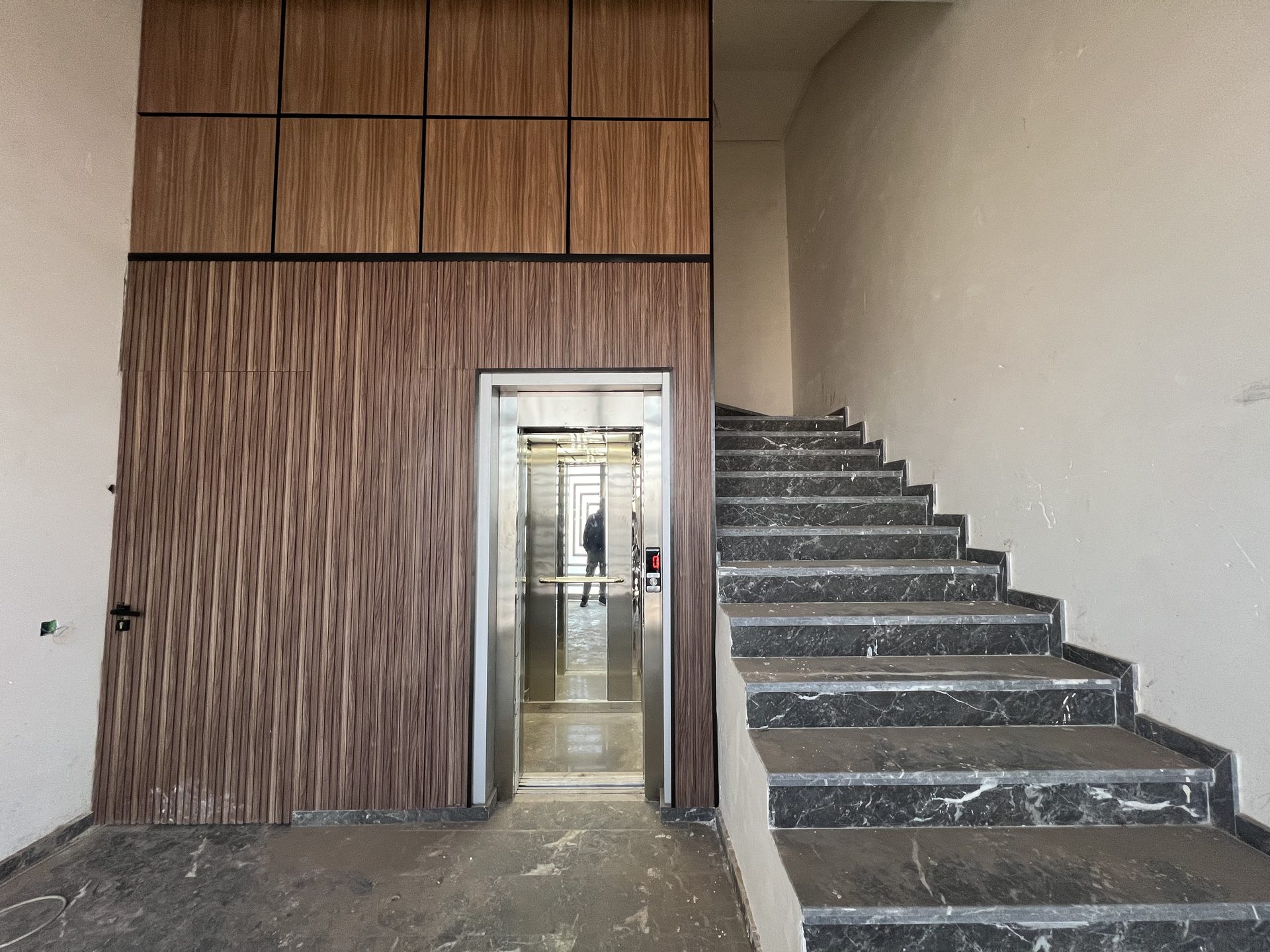 Bureau 146 m² double façade à louer, Sidi Ghanem, Marrakech — miniature 9