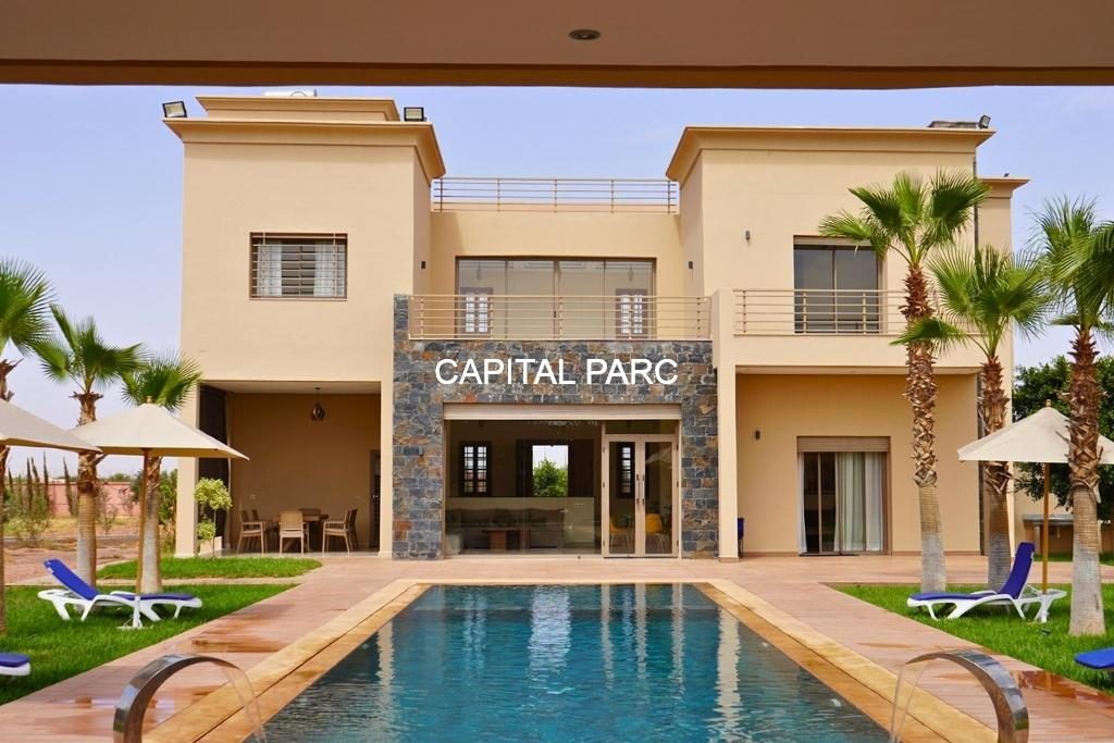 Villa meublée 250 m² à louer, 1 ha, Souiihla, Marrakech — Villa meublée, Marrakech