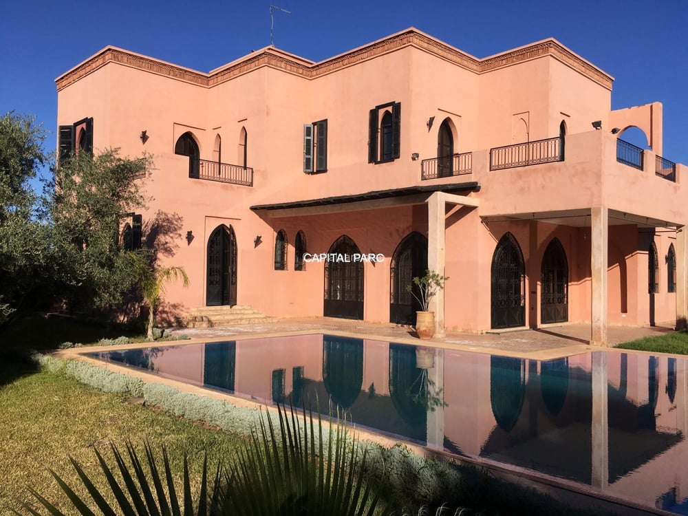 Villa moderne 4 ch. à louer, 400 m², Marrakech — photo 2