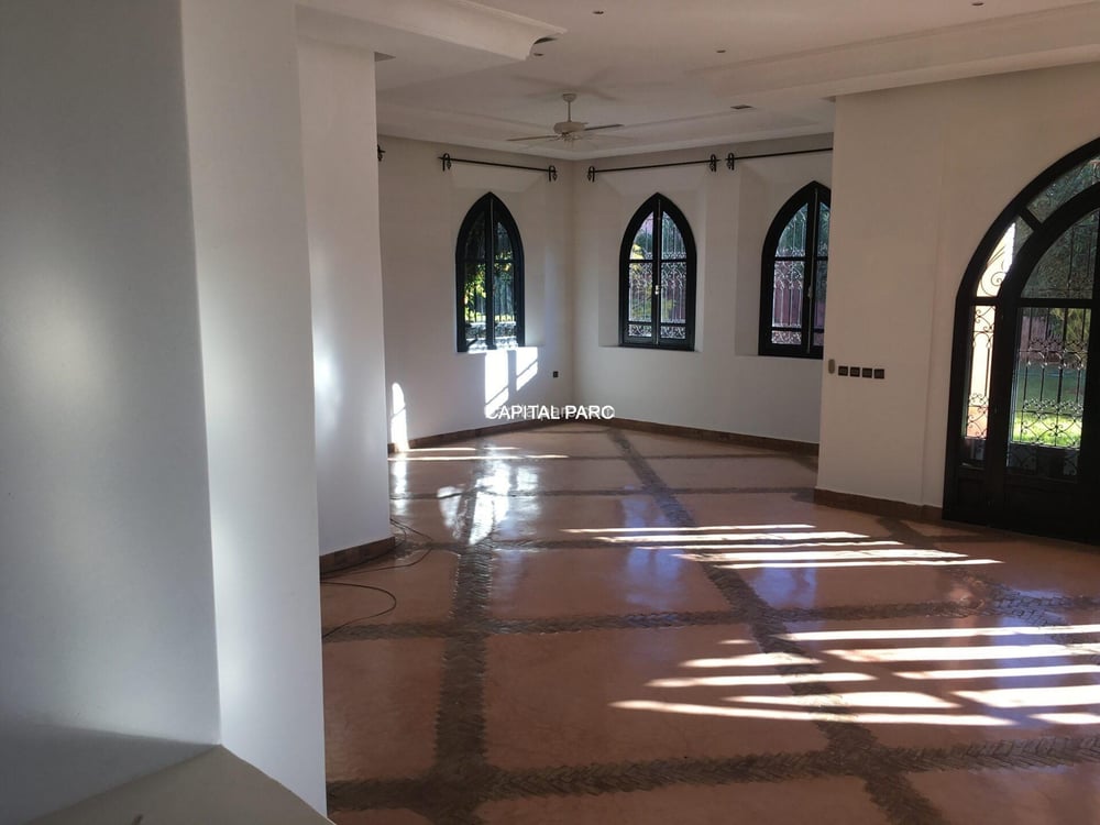 Villa moderne 4 ch. à louer, 400 m², Marrakech — photo 4