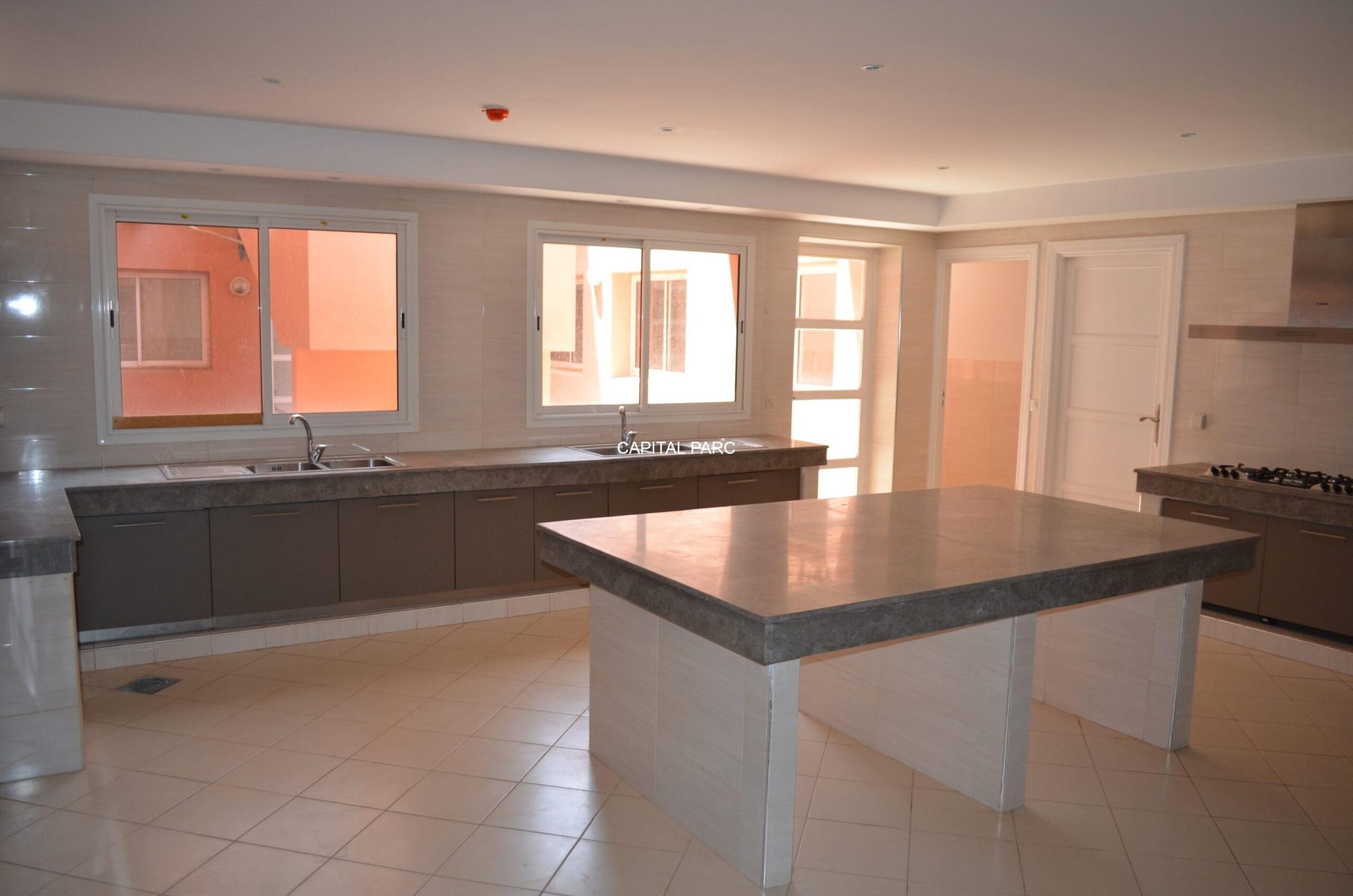 Maison d'hôtes 1000 m² à vendre, Route du Barrage, Marrakech — miniature 7