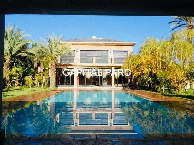 3-hectare park with villas — Villa, Marrakech