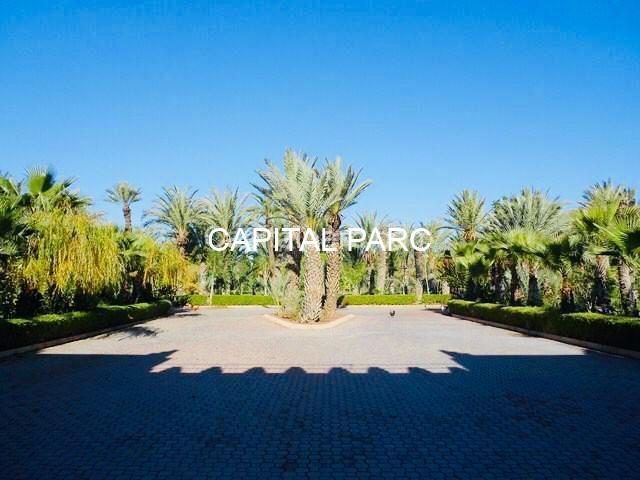 Villa de 3 ha avec 4 villas et piscines, à vendre à Marrakech — photo 6