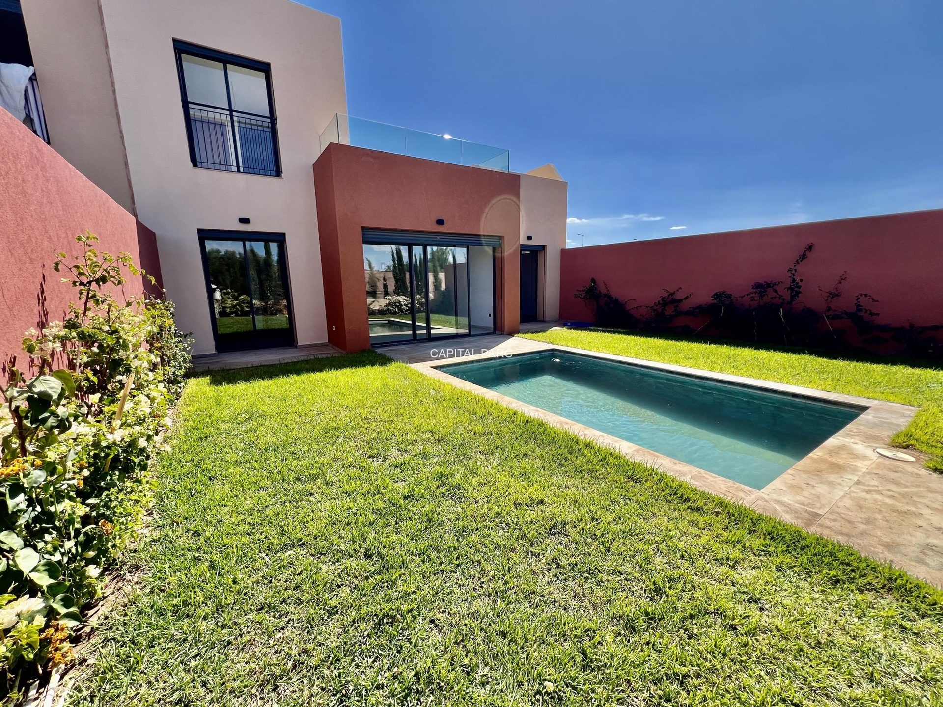 Villa 250 m² avec piscine, 3 ch. à vendre, Marrakech — miniature 3