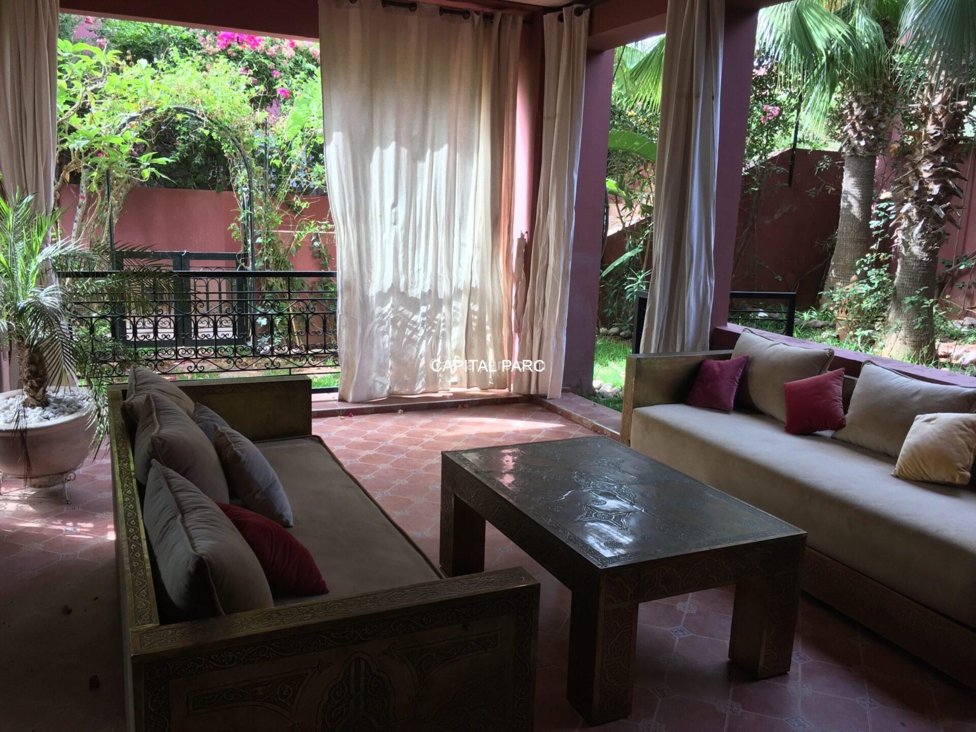Appartement RDC 2 ch. avec jardin 320 m² à louer, Marrakech — Appartement meublé, Marrakech