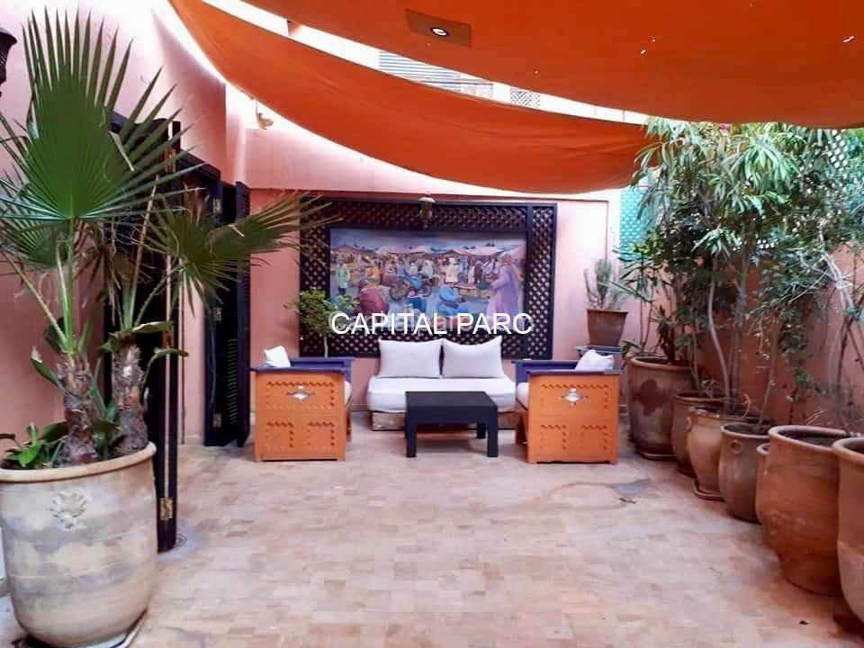 Appartement meublé 51 m² + terrasse 51 m² à vendre Guéliz, Marrakech — Appartement, Marrakech