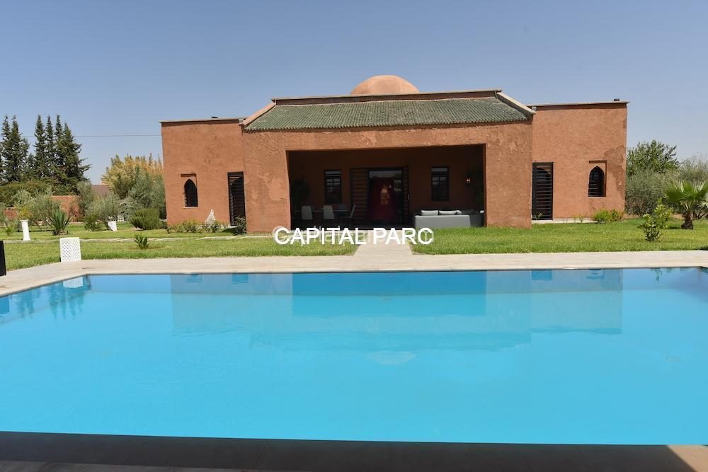 Villa meublée 350 m² à louer, route de l'Ourika, Marrakech — Villa meublée, Marrakech