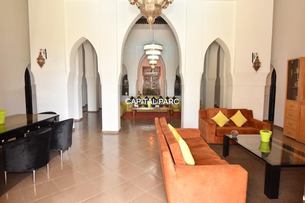 Villa meublée 400 m² à louer, Marrakech, 5000 m² de parc — photo 7