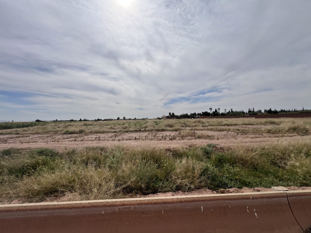 Terrain 8 650 m² à vendre, Chwiter, Route Ouarzazate, Marrakech — photo 4