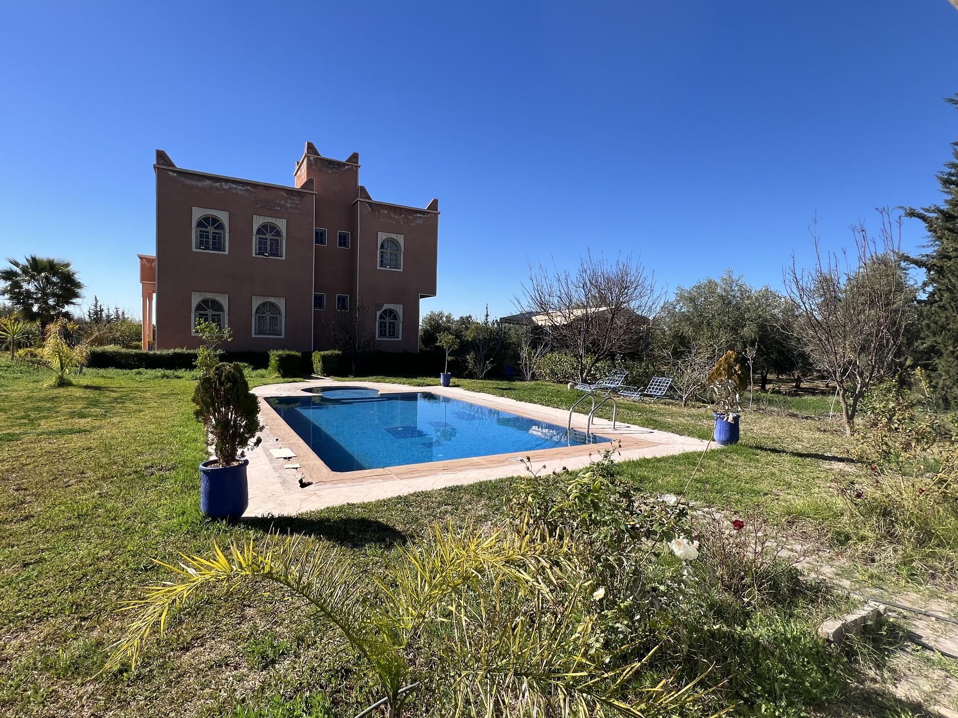 Ferme 3 ch. à vendre, 2 ha, Sidi Abdellah Ghiat, Marrakech — Ferme, Sidi Abdellah Ghiat
