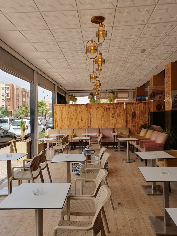 Restaurant 97 m² à vendre, artère principale Marrakech — photo 3