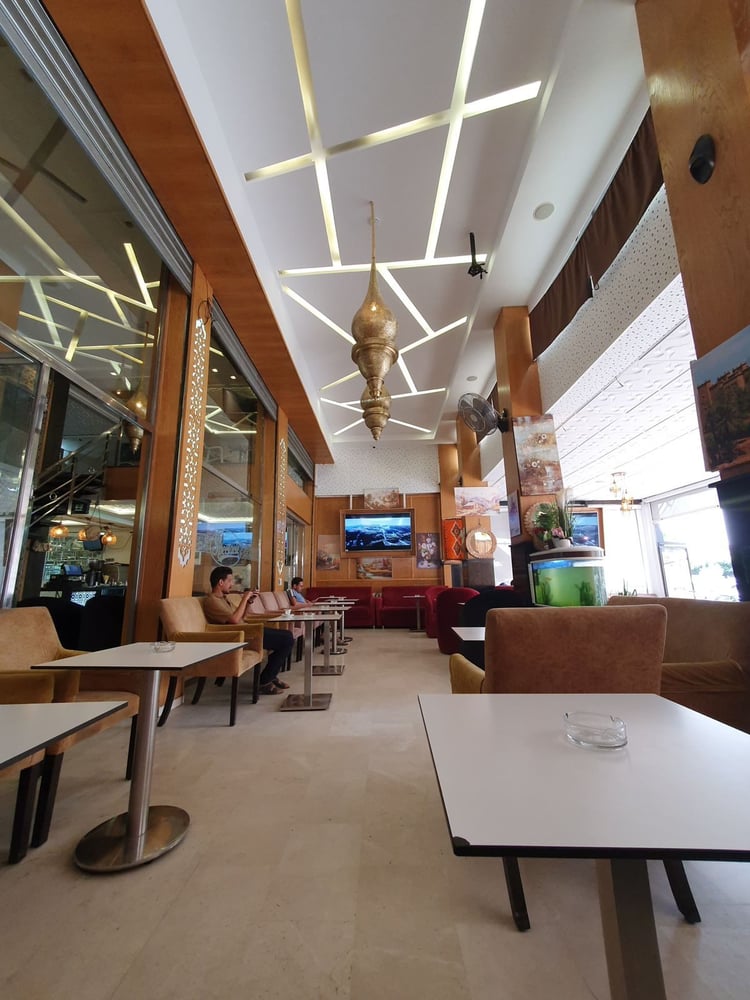 Restaurant 97 m² à vendre, artère principale Marrakech — photo 4