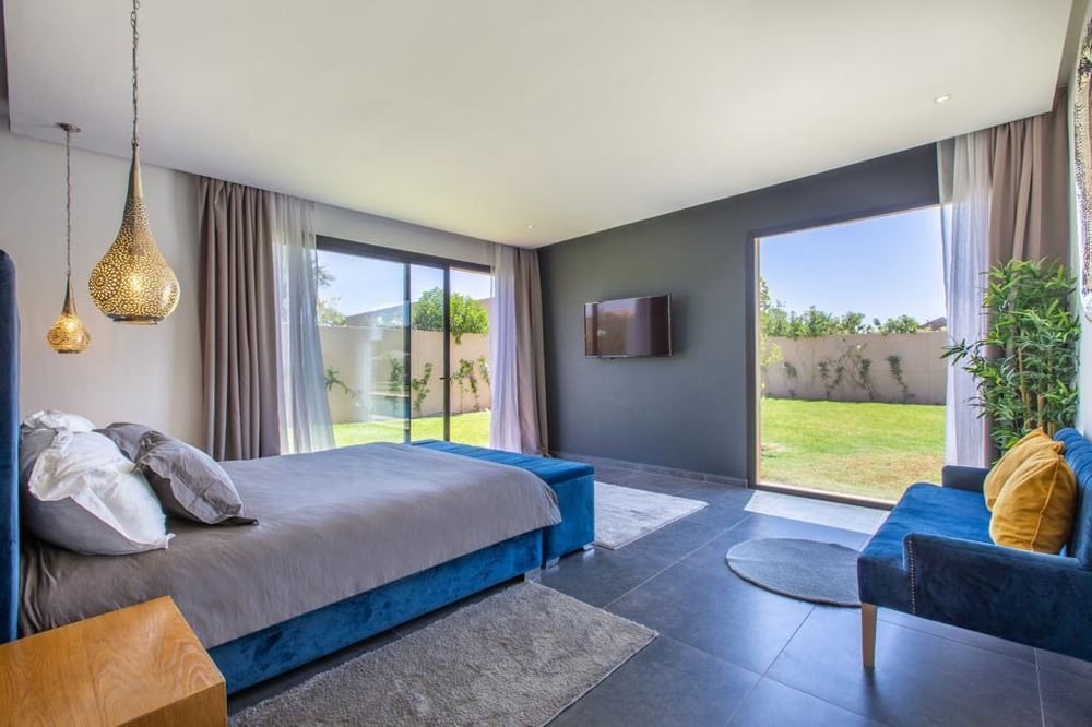 Villa moderne plain-pied à vendre, 350 m², Route Ourika Marrakech — photo 12