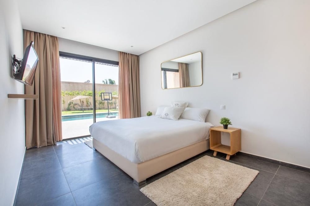 Villa moderne plain-pied à vendre, 350 m², Route Ourika Marrakech — photo 19
