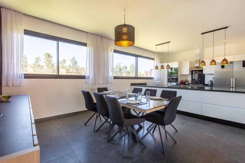 Villa moderne plain-pied à vendre, 350 m², Route Ourika Marrakech — photo 6
