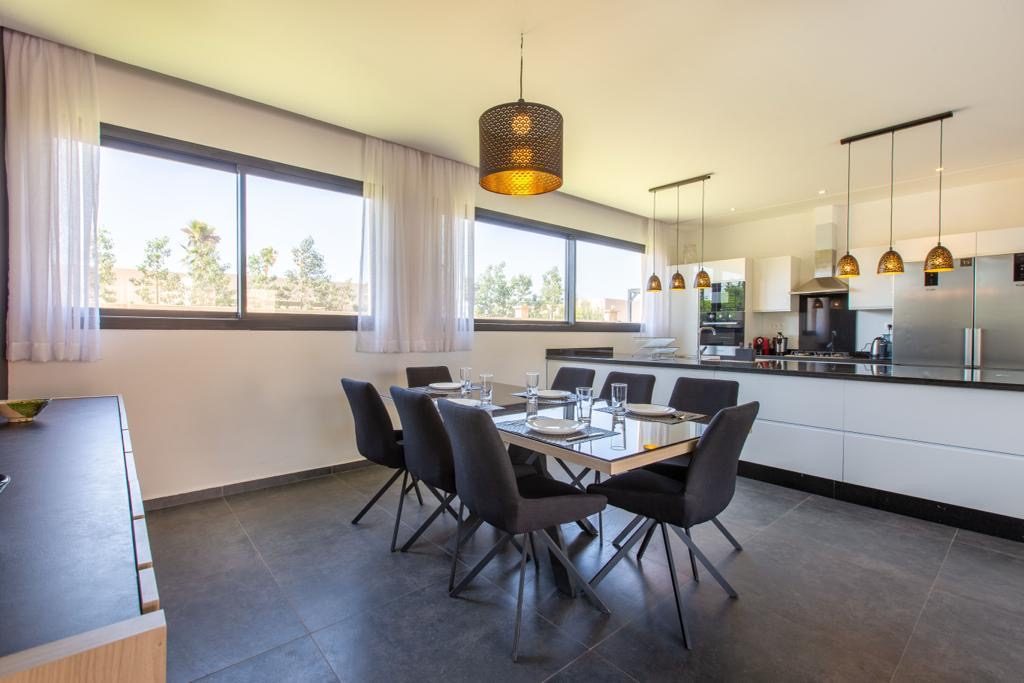 Villa moderne plain-pied à vendre, 350 m², Route Ourika Marrakech — miniature 6
