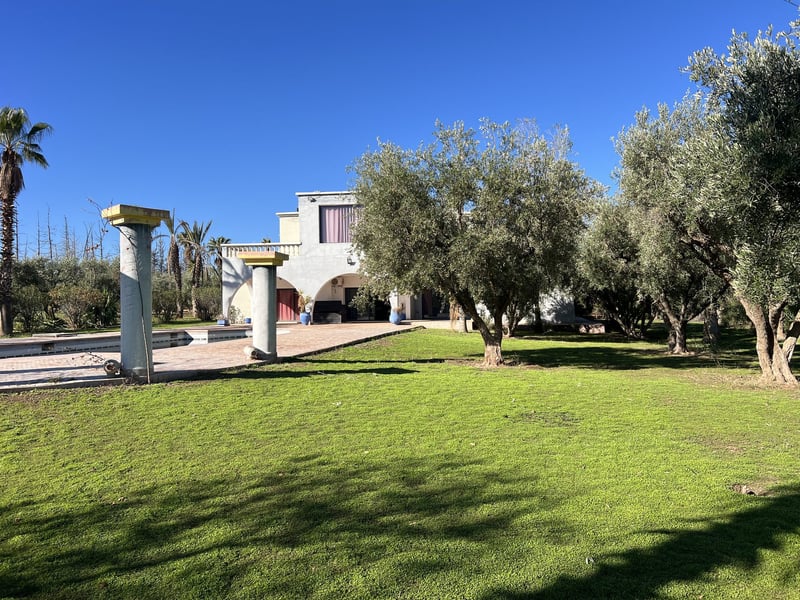 Villa 500 m² à vendre, 3, 5 ha, Route Ourika Marrakech — Maison, Ourika