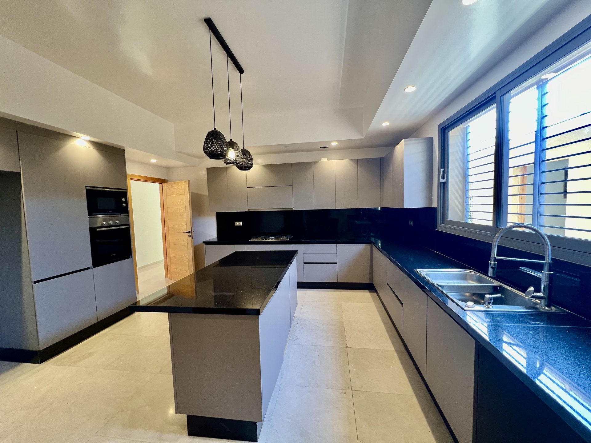 Villa moderne 540 m² à vendre, Amelkis Marrakech — miniature 11