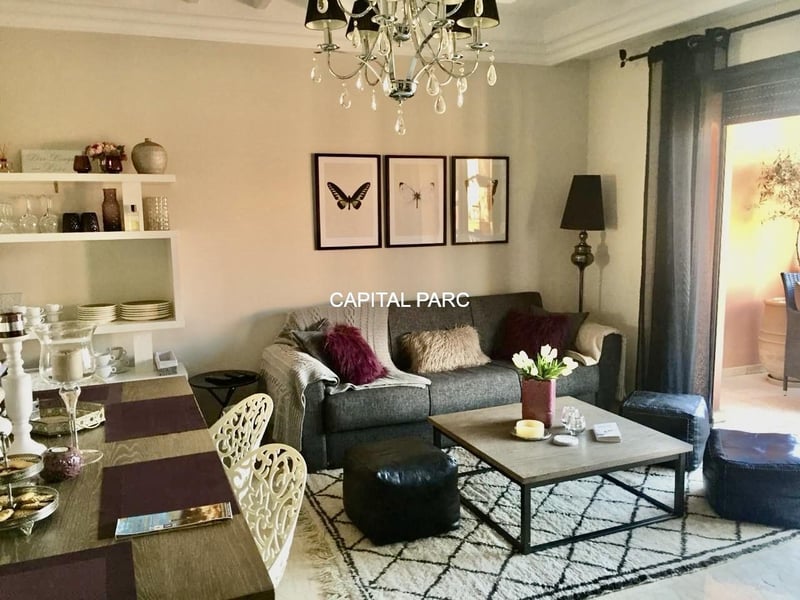 Appartement 2 ch. dernier étage à vendre Guéliz, Marrakech — Appartement, Marrakech