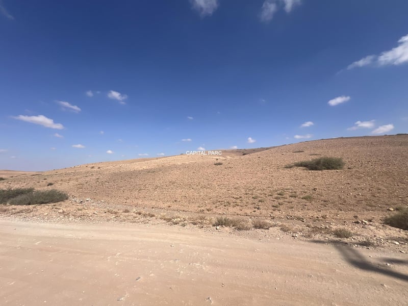 Terrain 2, 5 ha à vendre, route Amizmiz, Oumanas, Marrakech — Terrain, Amizmiz