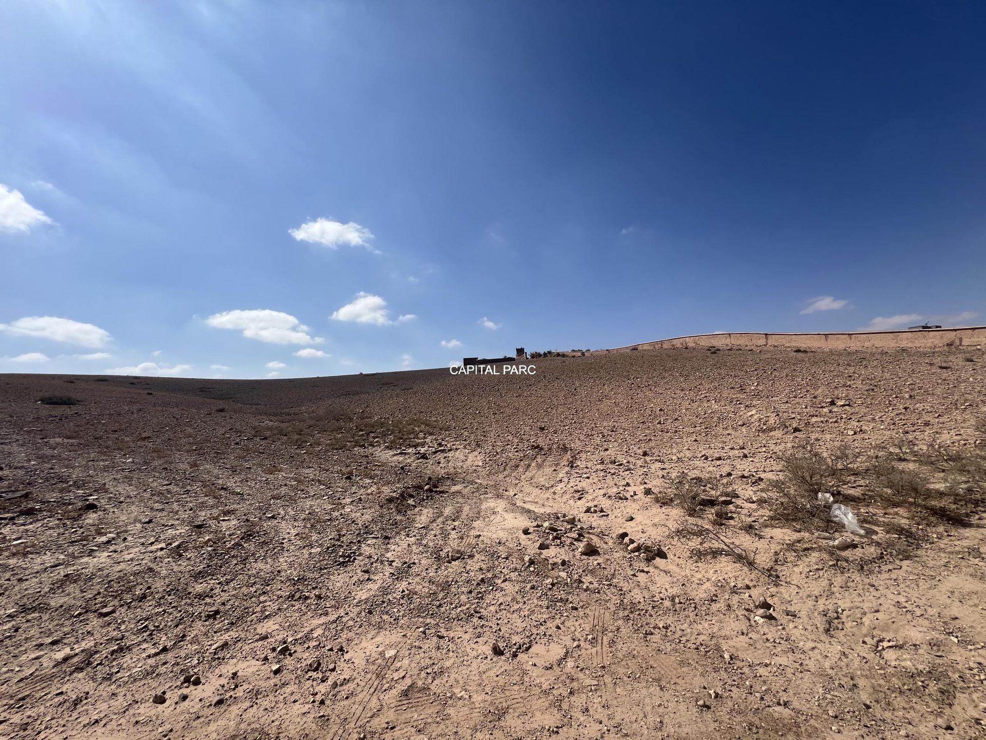 Terrain 2,5 ha à vendre, route Amizmiz, Oumanas, Marrakech — miniature 3