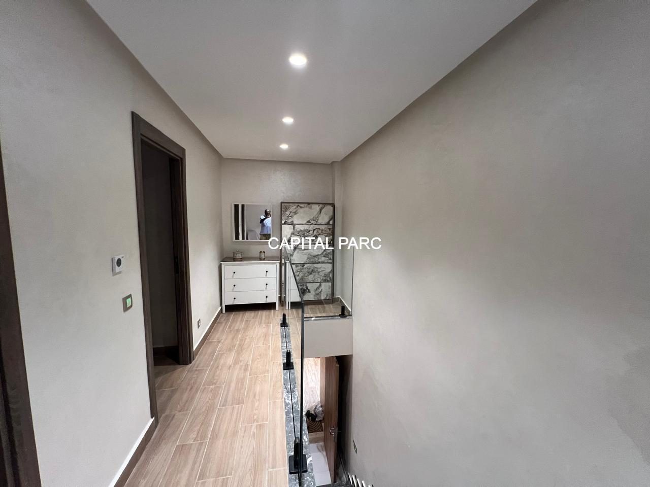 Appartement duplex 92 m² à vendre, Guéliz Victor Hugo, Marrakech — miniature 8
