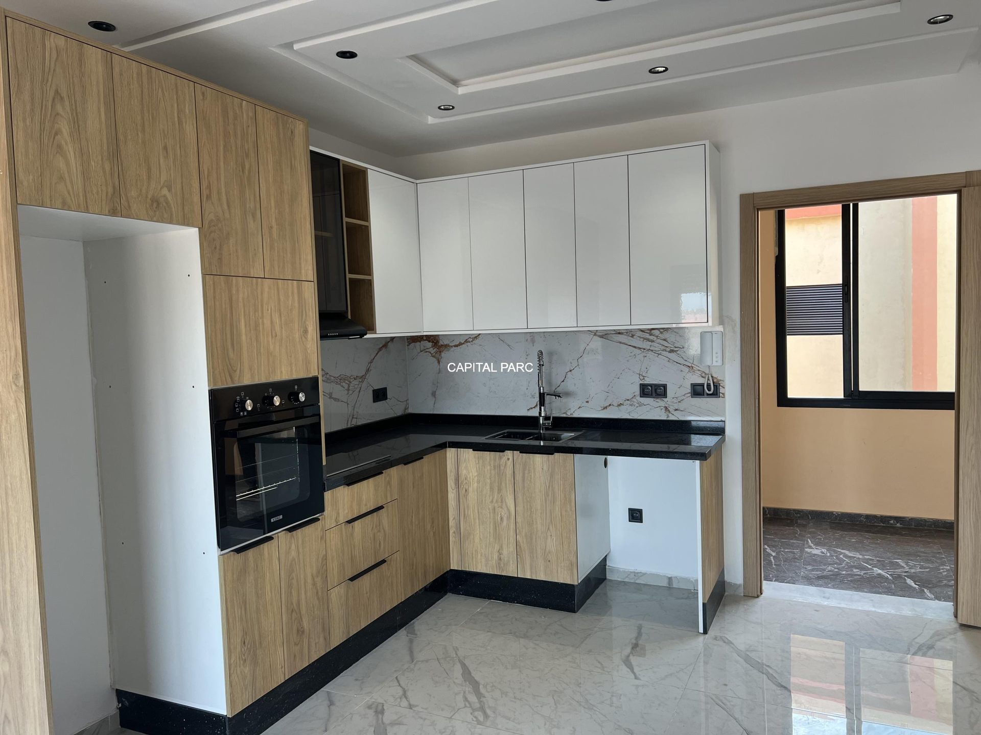 Appartement 1 ch. à vendre, 4ème étage, gare de Marrakech — Appartement, Marrakech
