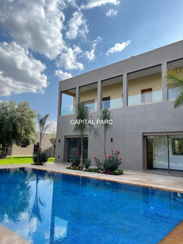 Maison 360 m² avec piscine, 4 ch., Route de Fès, Marrakech — Maison, Marrakech