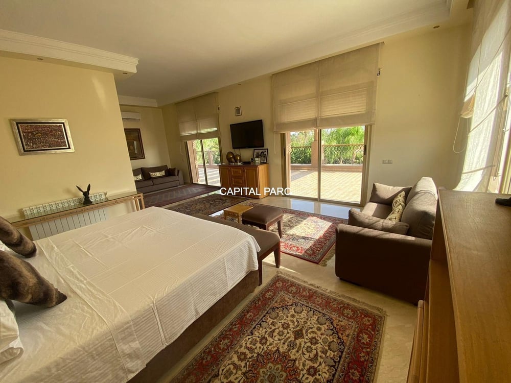 Villa 700 m² à vendre Agdal, Marrakech – Piscine, 5 suites — photo 21