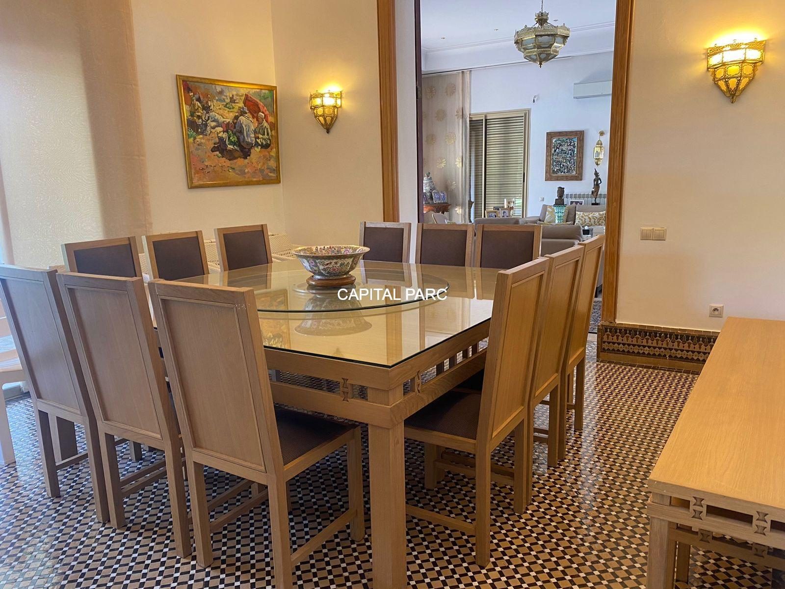 Villa 700 m² à vendre Agdal, Marrakech – Piscine, 5 suites — miniature 8