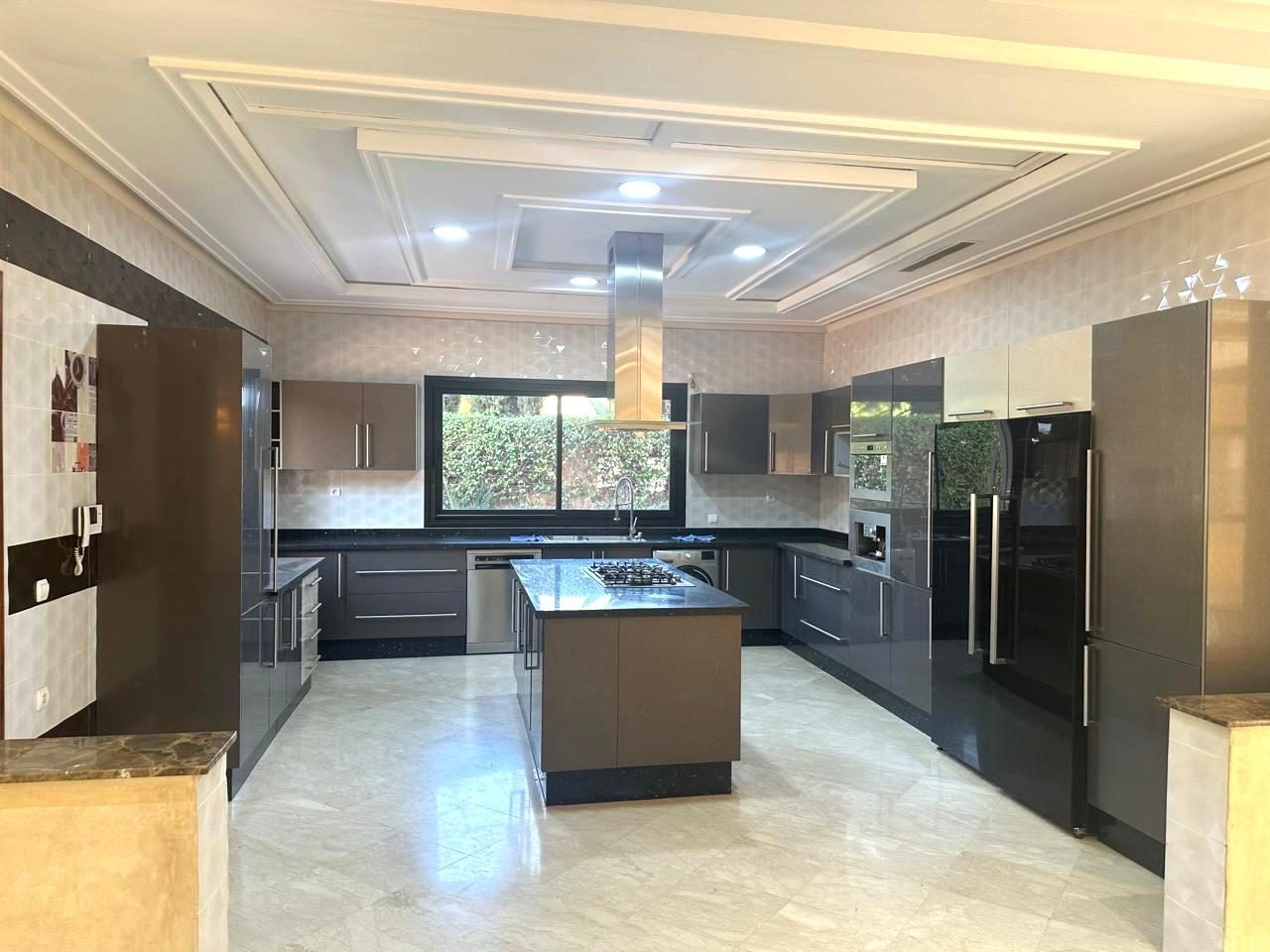 Villa 620 m² à vendre, 5 ch., Rte Ouarzazate, Marrakech — miniature 2