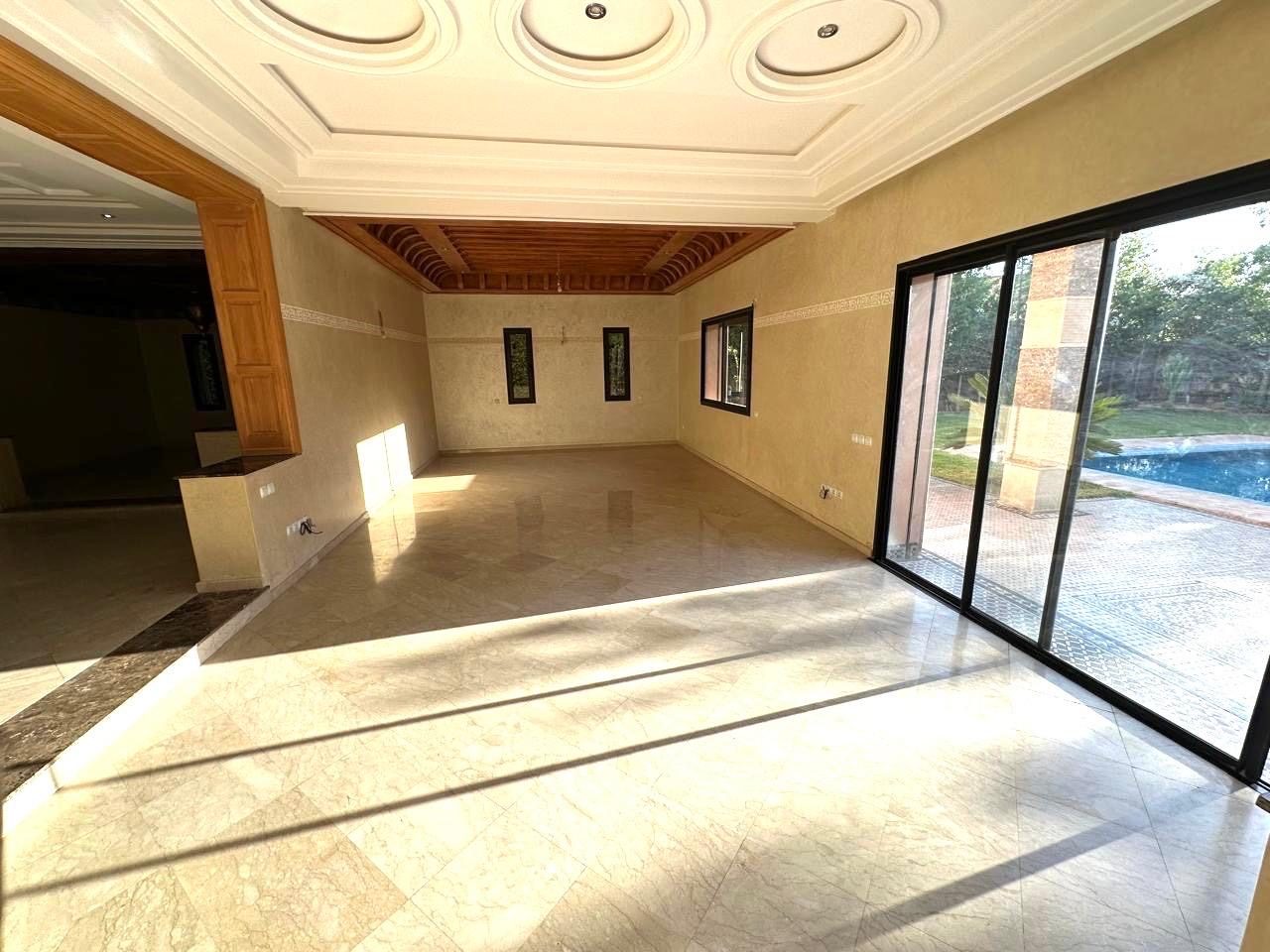 Villa 620 m² à vendre, 5 ch., Rte Ouarzazate, Marrakech — miniature 3