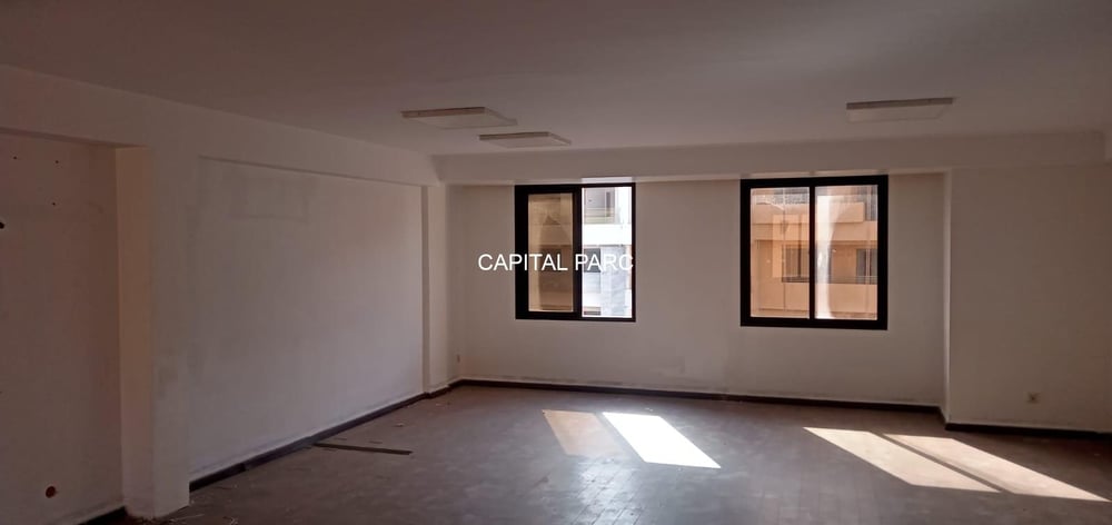 Bureau 61 m² à vendre Guéliz, Marrakech, 4ème étage — photo 5