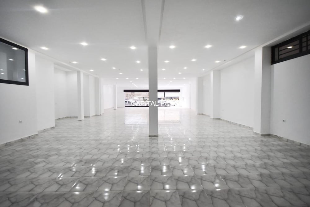 Centre commercial à vendre, 3500 m², zone industrielle Marrakech — photo 6