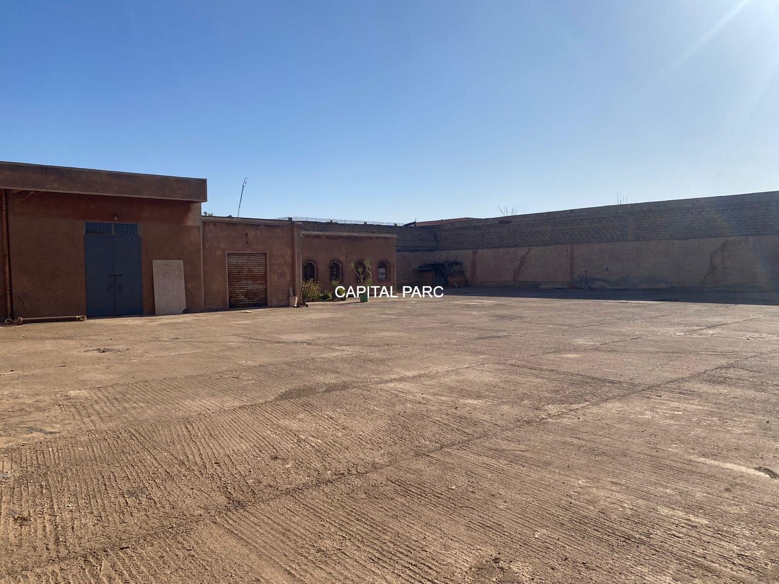 Dépôt 2500 m² R+3 à vendre Massira, Marrakech — Dépôt, Marrakech