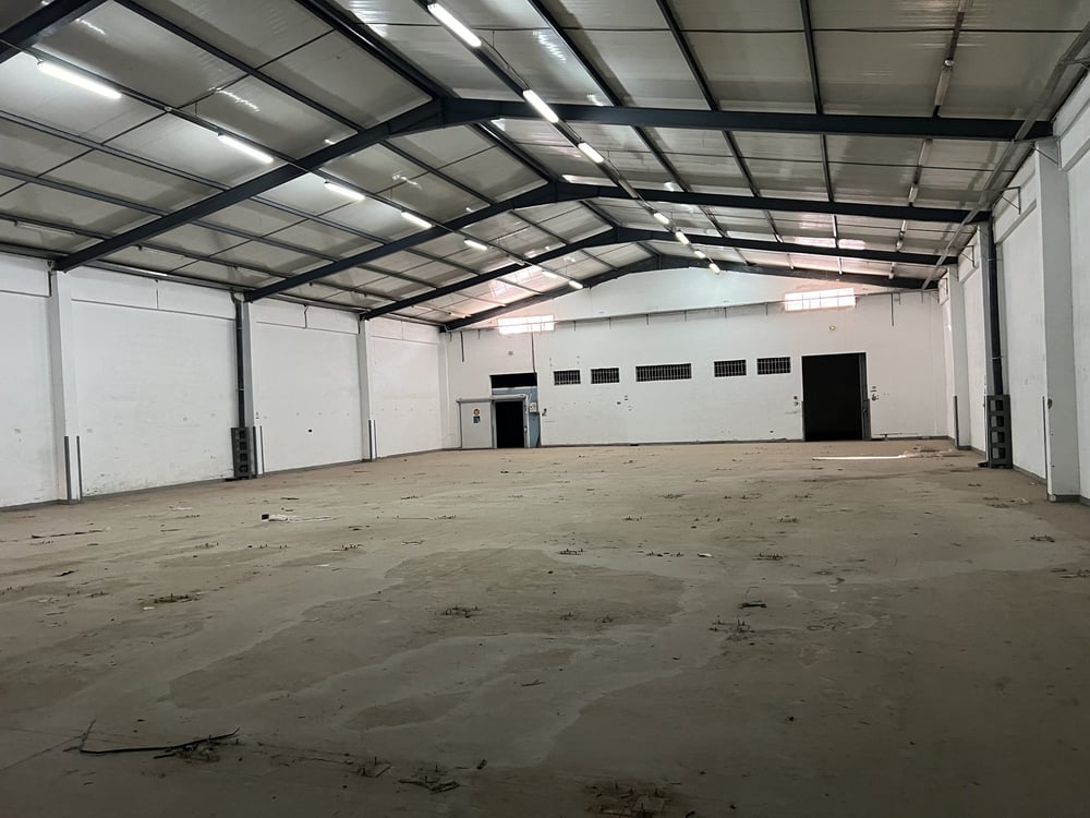 Dépôt industriel 1500 m² sur 983 m² à vendre, Marrakech — photo 2