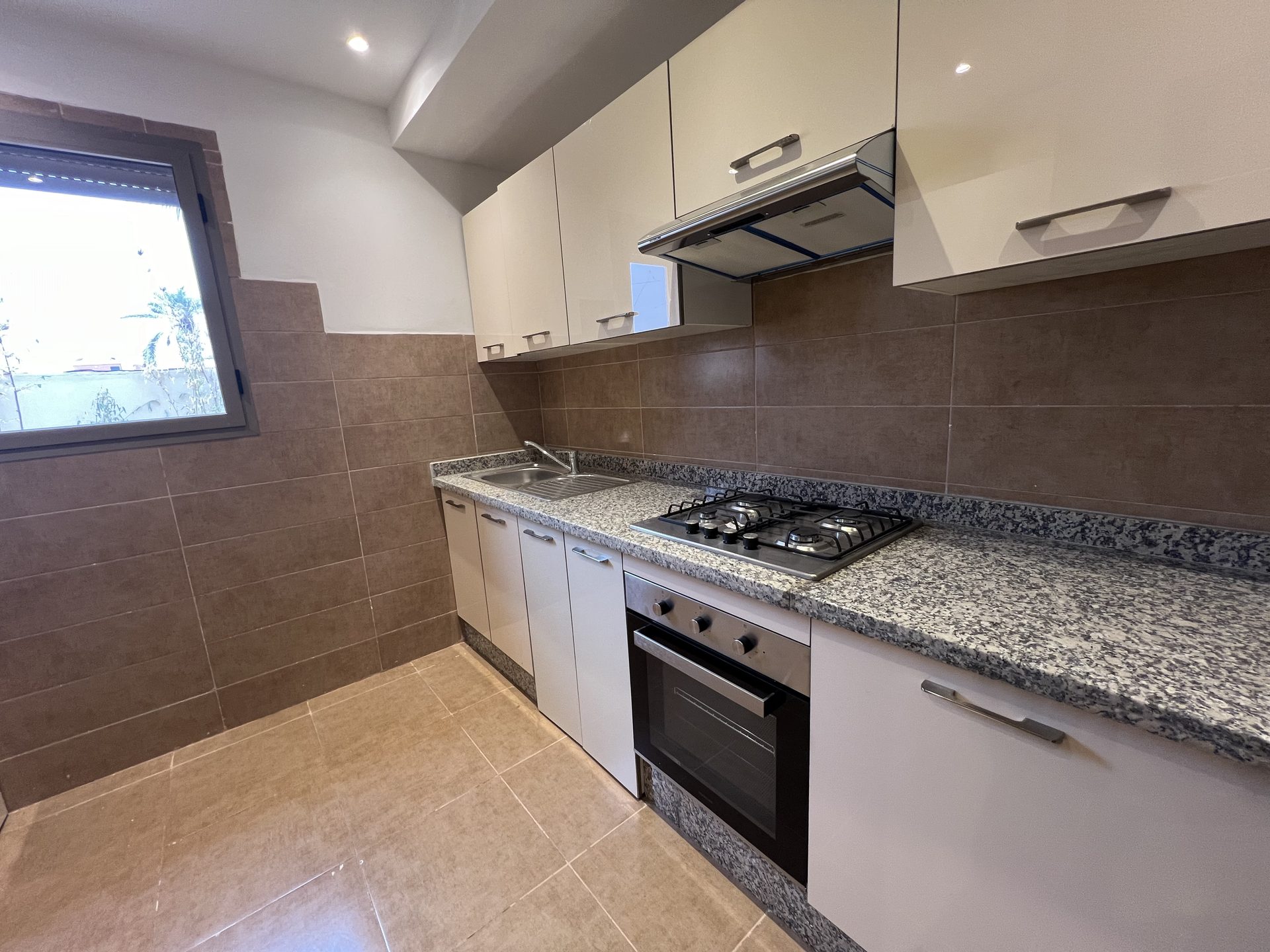 Duplex 82 m² à vendre, 2 ch., résid. piscine, Rte Casablanca, Marrakech — miniature 8