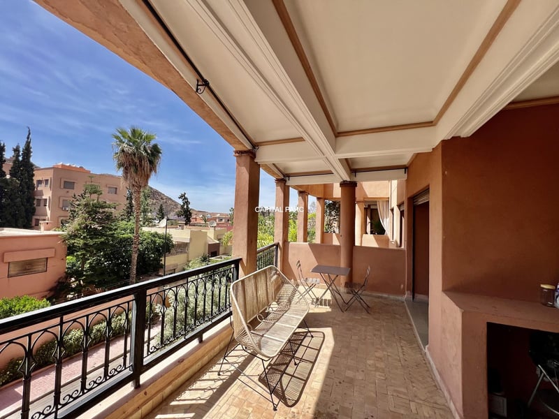 للبيع: شقة كبيرة بـ 3 بيوت — Appartement, Marrakech
