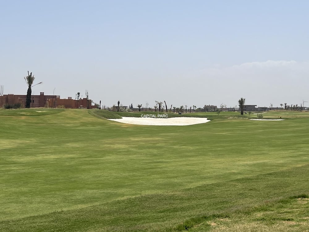 Lot terrain à vendre sur golf, 600-1000 m², Tasoultante Marrakech — photo 5